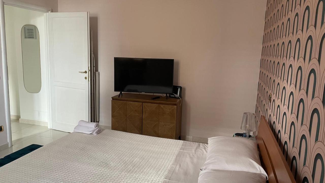 Good Time Apartment Rom